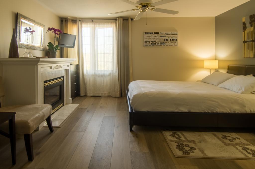 ナイアガラオンザレイク In Elegance Bed & Breakfast エクステリア 写真